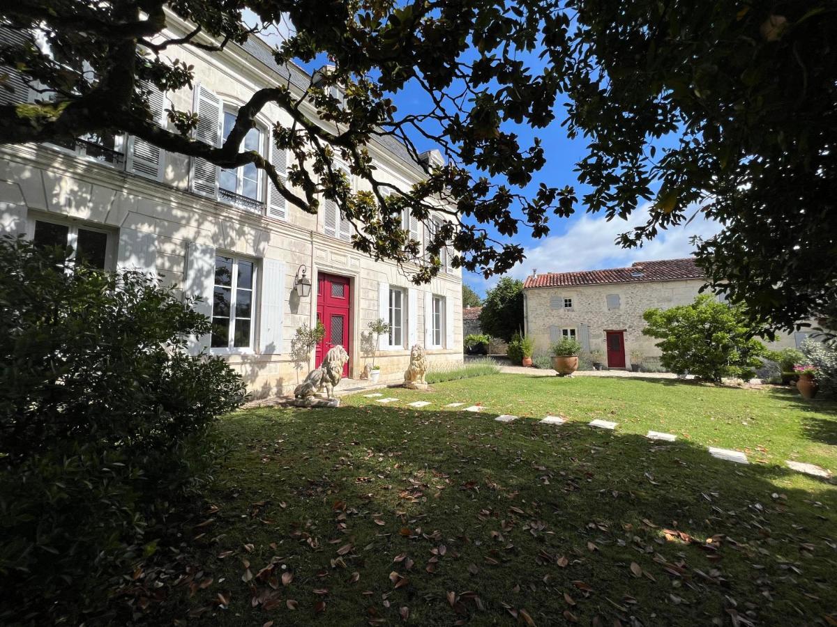 Chambres D'Hotes Dans Maison De Maitre Chaniers Экстерьер фото